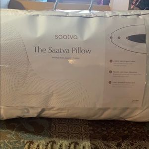 Saatva Pillow